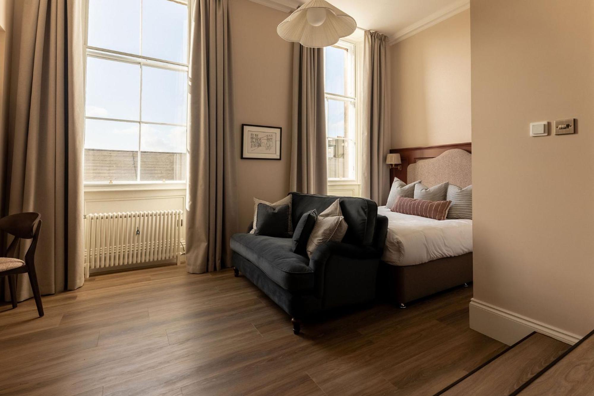 Moment George IV Bridge Hotell Edinburg Exteriör bild
