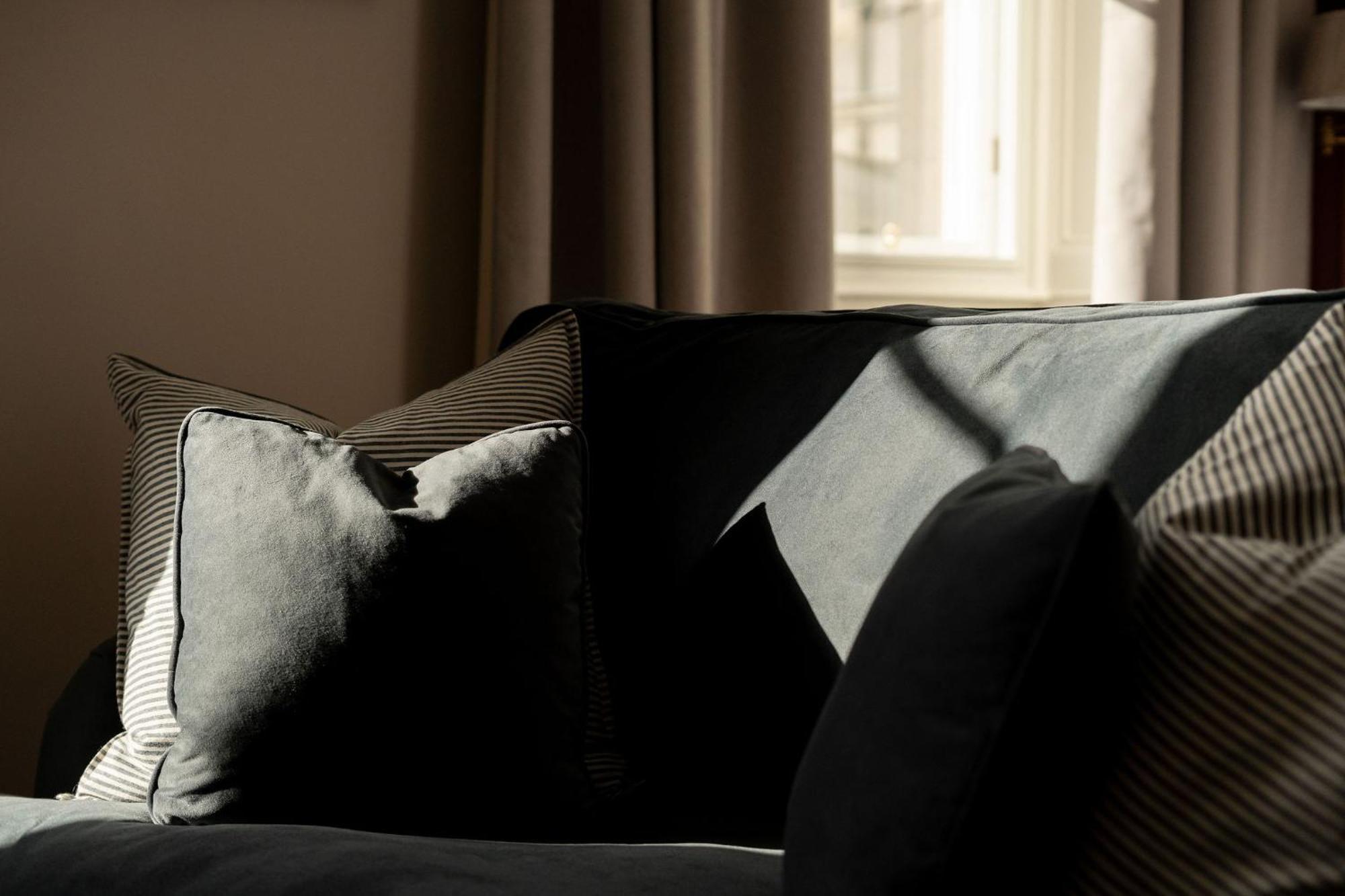 Moment George IV Bridge Hotell Edinburg Exteriör bild