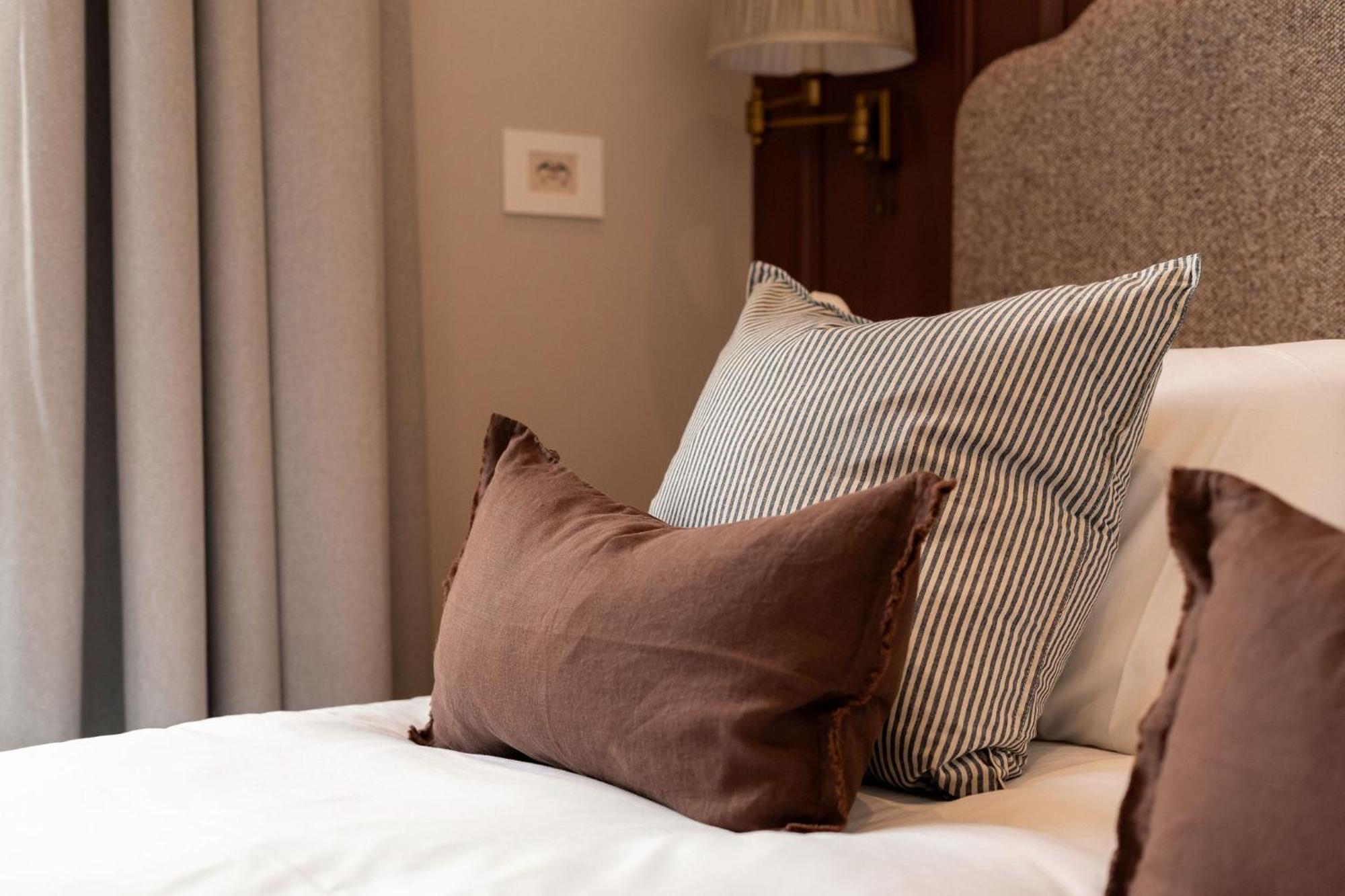 Moment George IV Bridge Hotell Edinburg Exteriör bild