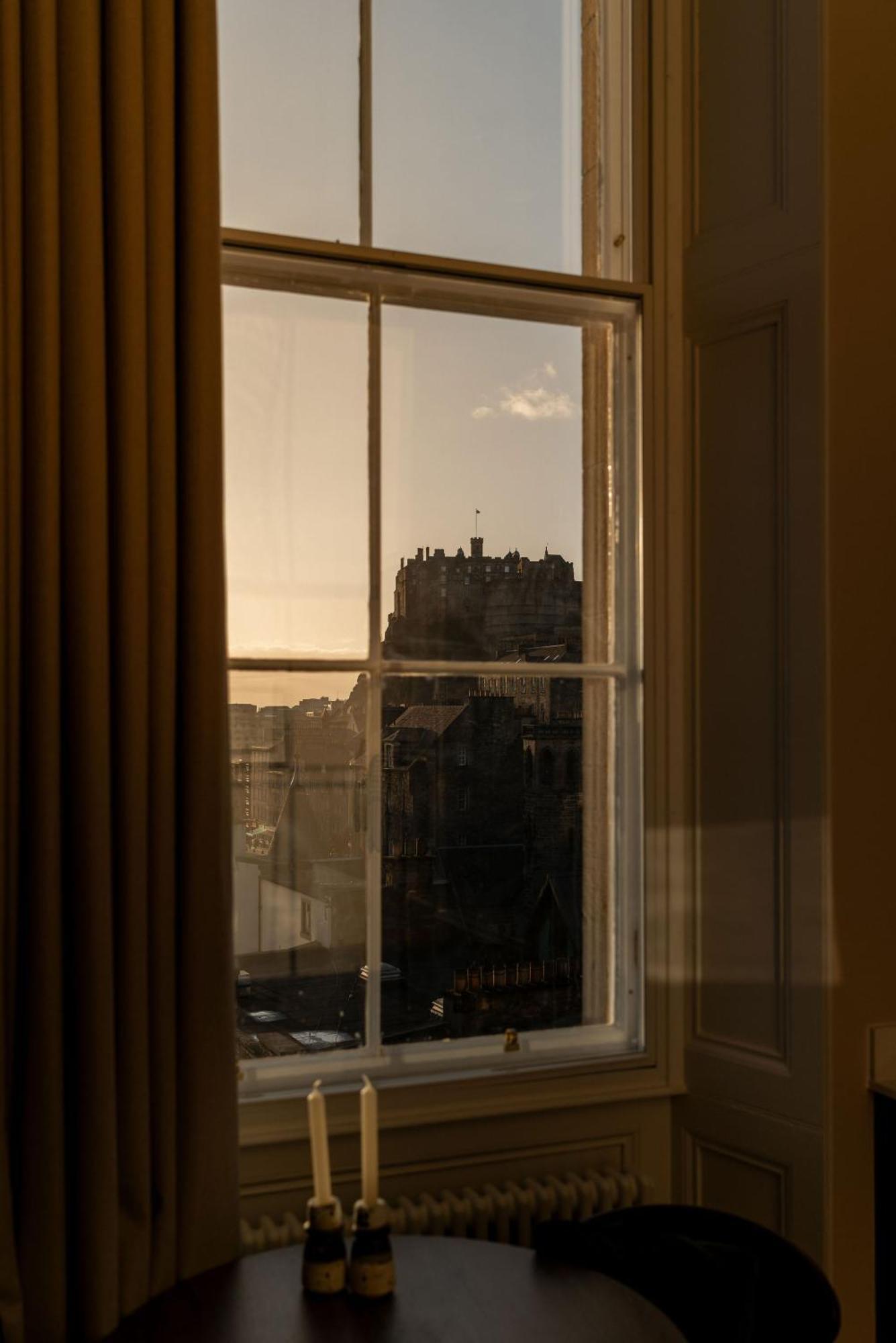 Moment George IV Bridge Hotell Edinburg Exteriör bild
